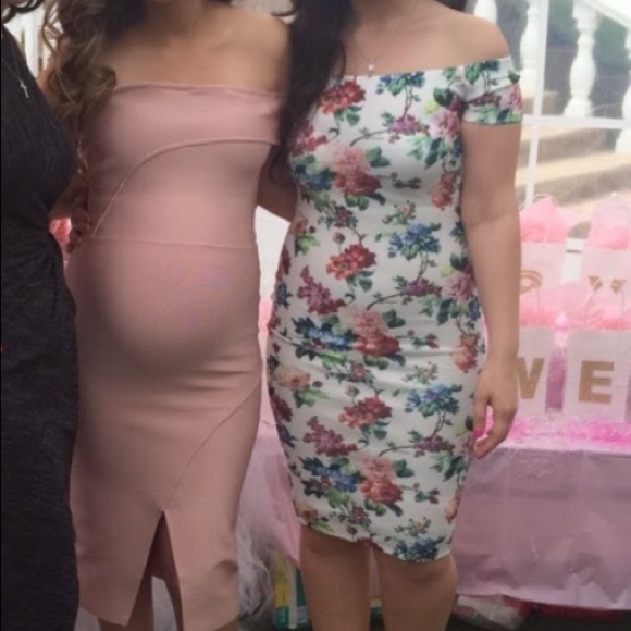 Windsor off the shoulder floral dress - Picture 4 of 5